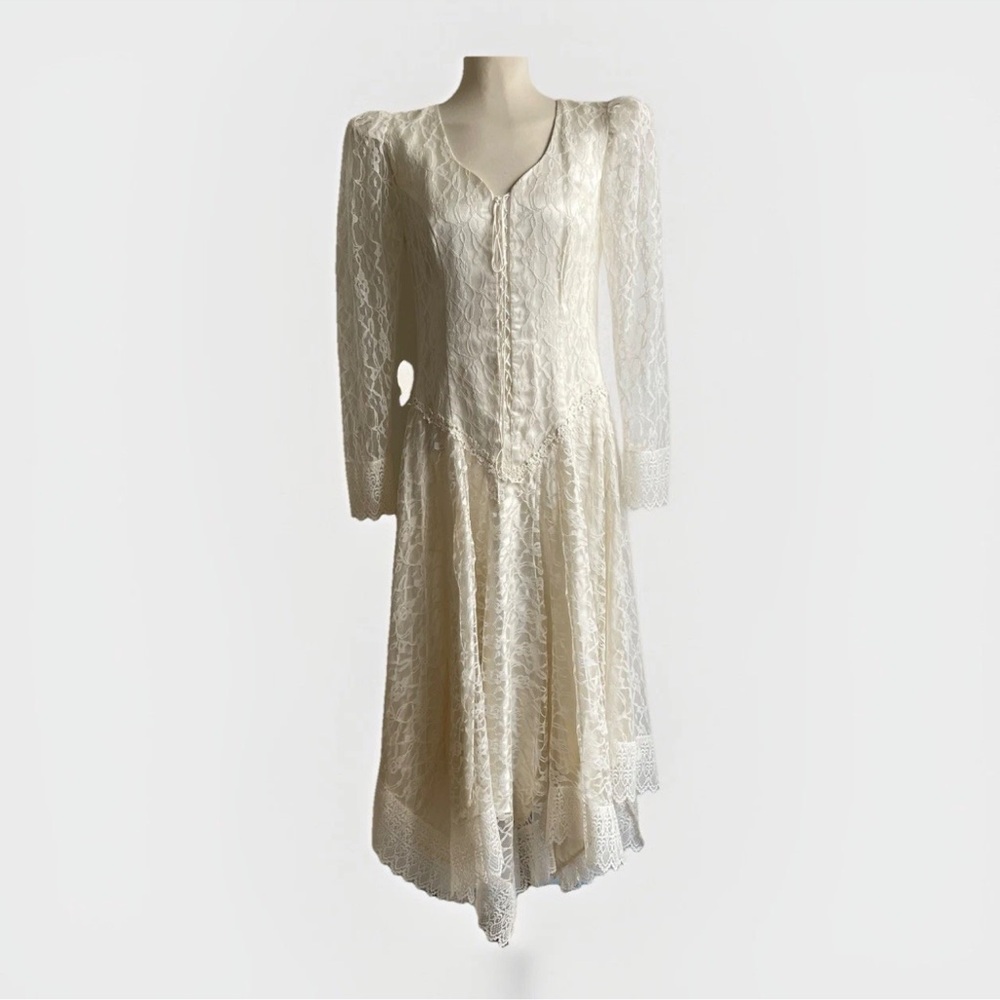 Vintage 1980s Cream Lace Wedding Dress Basque Princess Lace-Up Boho Medievel 12